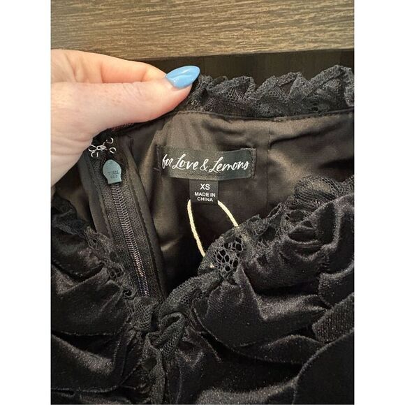 NWT For Love & Lemons Jourdan Black Lace Mini Dress With Gloves Size XS - Picture 6 of 10